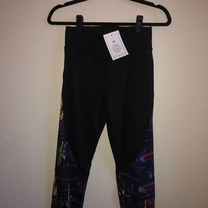PopFit NEW Leggings Size Medium Multicolor